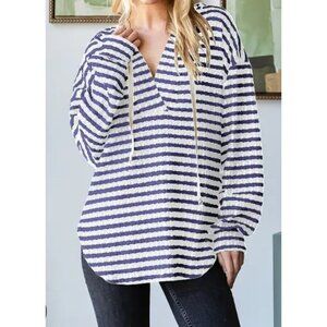 Heimish USA Women's Stripe Top V Neck Hoodie Size 1X Nautical Coastal Classic